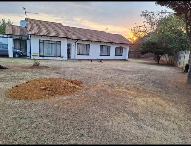 3 BEDROOM HOUSE FOR SALE IN KIBLER PARK